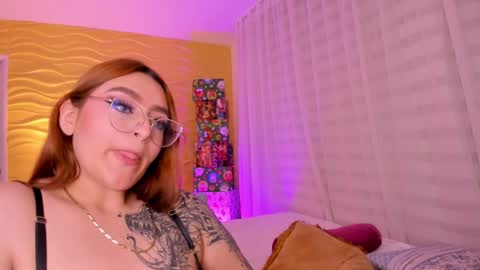 Snapshot of jasmiinevans chatting on December 2024 11:27:02 PM Jasmin Evans online show from December 2024 11:27:02 PM