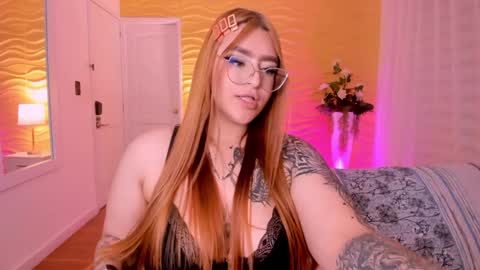 Snapshot of jasmiinevans chatting on February 2025 08:57:01 PM Jasmin Evans online show from February 2025 08:57:01 PM