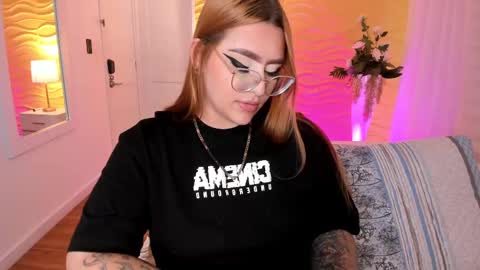 Snapshot of jasmiinevans chatting on March 2025 08:09:02 PM Jasmin Evans online show from March 2025 08:09:02 PM