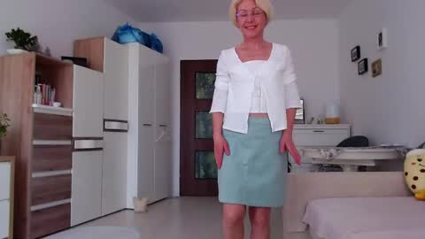 Jasmin room for people 40 online show from April 2026 12:10:01 PM