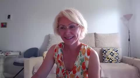 Snapshot of jasmin18v chatting on June 2026 01:26:02 PM Jasmin room for people 40 online show from June 2026 01:26:02 PM