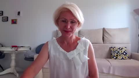 Snapshot of jasmin18v chatting on June 2026 01:26:02 PM Jasmin room for people 40 online show from June 2026 01:26:02 PM