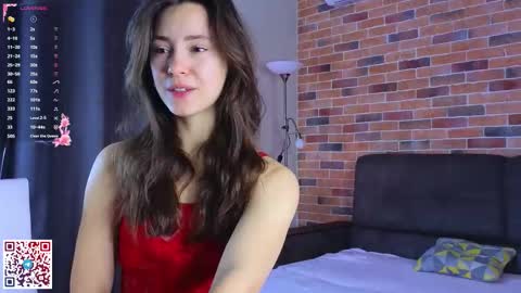 Chloe online show from September 2025 06:07:01 AM