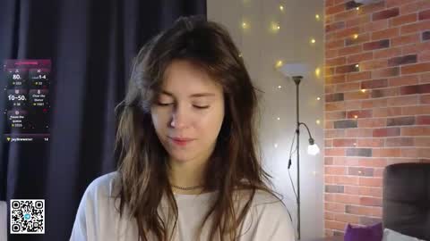 Chloe online show from November 2025 06:13:01 AM