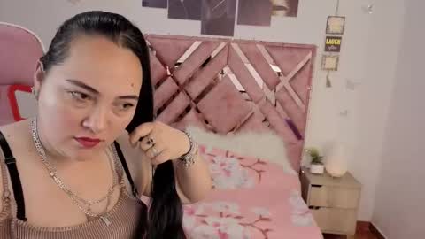 JASMINE  online show from November 2025 11:21:01 AM