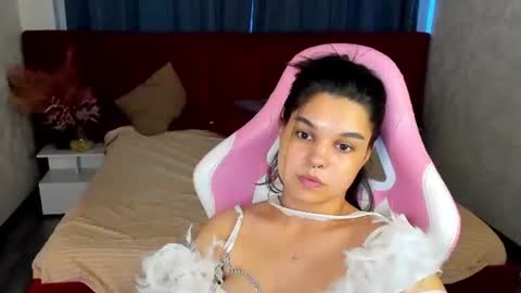 Snapshot of jasmine_burke chatting on July 2026 10:21:02 AM Jasmine Burke online show from July 2026 10:21:02 AM