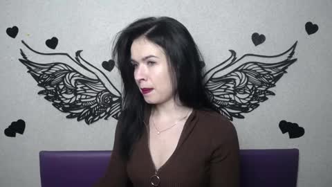 JasmineKouch online show from November 2025 06:12:01 PM