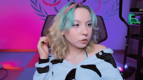 Jasmine online show from January 2025 08:06:01 AM