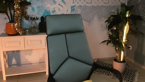 Jasmine online show from January 2025 11:31:02 AM