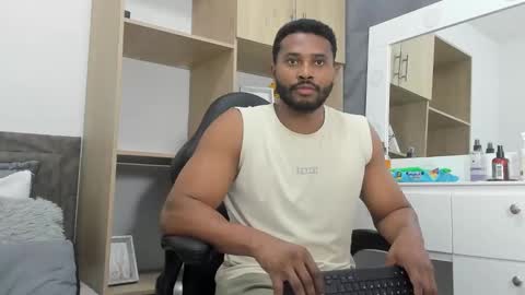 Jason online show from October 2025 08:00:02 PM