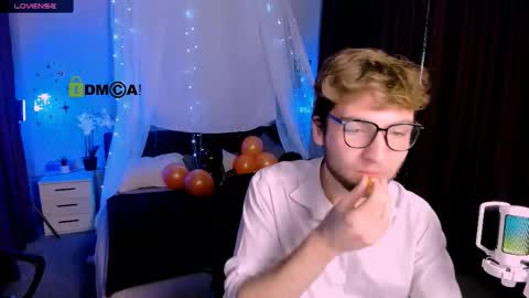 jason_sweety online show from October 2025 08:46:02 PM