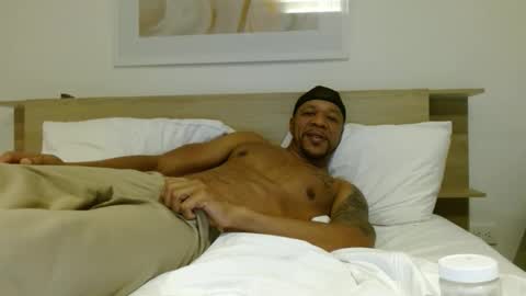 Jason Sweets online show from November 2025 01:06:01 AM