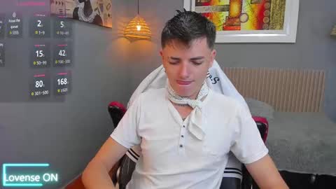 jasperjohnson online show from November 2025 03:06:02 AM