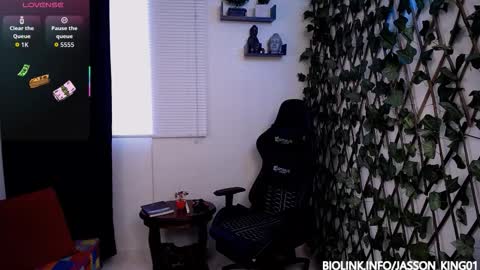 JKing  online show from November 2025 11:31:01 AM