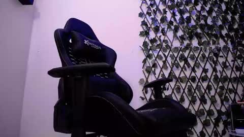 JKing  online show from March 2026 05:09:01 PM