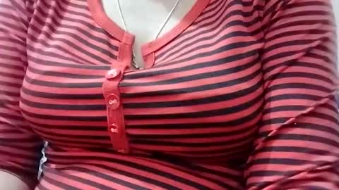 Snapshot of jasspreettt chatting on March 2026 02:37:01 AM jasspreettt online show from March 2026 02:37:01 AM