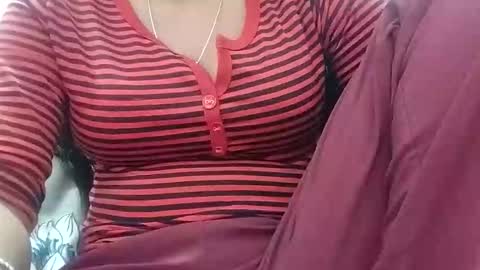 Snapshot of jasspreettt chatting on March 2026 05:01:02 AM jasspreettt online show from March 2026 05:01:02 AM