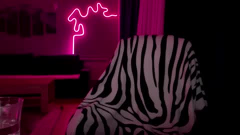 Ginny online show from January 2026 06:44:01 PM