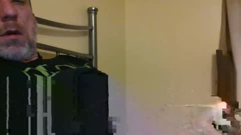 Snapshot of jaunld420 chatting on December 2025 09:32:01 PM Jaunld420 online show from December 2025 09:32:01 PM