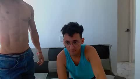 Snapshot of javier288038 chatting on November 2025 08:07:01 PM javier288038 online show from November 2025 08:07:01 PM