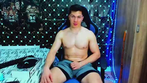 Snapshot of javiersexymann chatting on June 2026 11:53:02 PM Javier online show from June 2026 11:53:02 PM