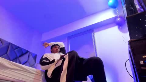 jax black online show from October 2025 12:12:02 PM