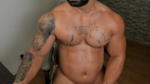 JaxonHunk online show from October 2025 02:54:01 AM