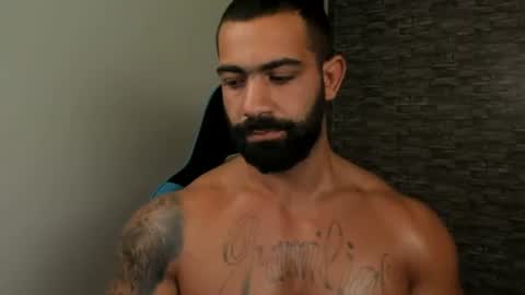 Snapshot of jaxonhunk chatting on June 2026 02:03:01 AM JaxonHunk online show from June 2026 02:03:01 AM