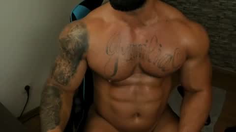 Snapshot of jaxonhunk chatting on June 2026 01:18:02 AM JaxonHunk online show from June 2026 01:18:02 AM