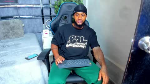 Snapshot of jay_jhonson chatting on May 2026 01:46:01 AM jay jhonson online show from May 2026 01:46:01 AM