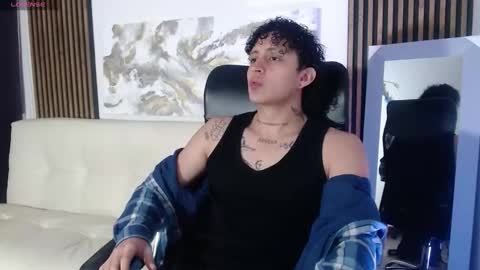 Snapshot of jay_taylor1_ chatting on March 2026 03:01:02 AM jay_taylor1_ online show from March 2026 03:01:02 AM