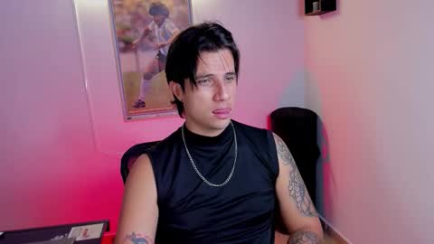 Jay Alvarrez online show from November 2025 05:59:01 PM