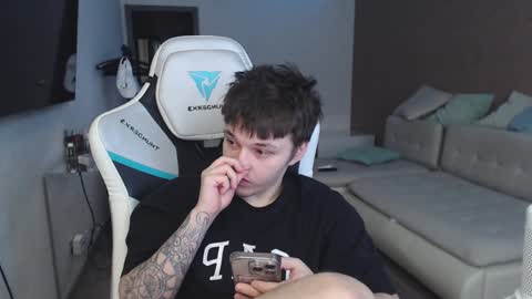 Jayce online show from February 2025 08:20:02 AM