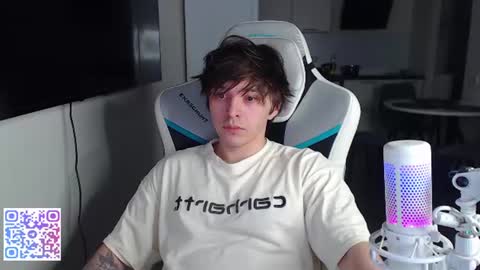Snapshot of jayce_icestone chatting on July 2026 06:47:02 PM Jayce online show from July 2026 06:47:02 PM