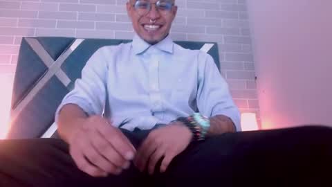 Jayden Morris online show from April 2026 02:10:01 AM