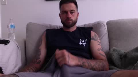 jayg333 online show from May 2026 04:04:02 PM