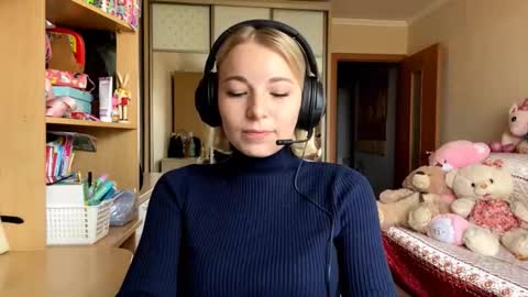 Mira online show from October 2025 08:36:02 AM