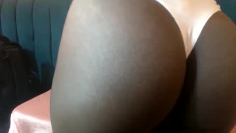 Snapshot of jayny1 chatting on September 2025 06:29:02 AM Jayny online show from September 2025 06:29:02 AM