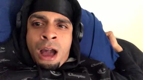 Jayfly online show from November 2025 03:44:01 PM