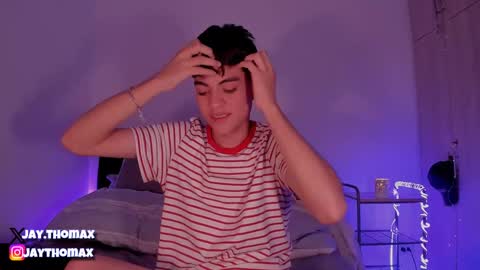 jaythomax online show from December 2024 04:34:02 AM