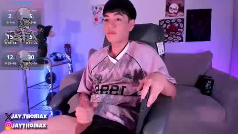 jaythomax online show from February 2025 10:15:02 PM