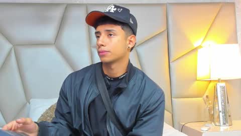 jaze_bradley online show from March 2025 11:21:01 AM