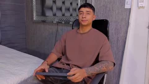 jaze_bradley online show from November 2025 11:20:02 AM