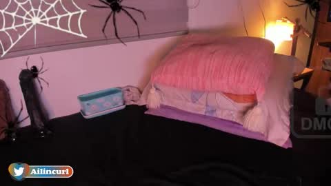 Jaz online show from October 2025 10:22:02 PM