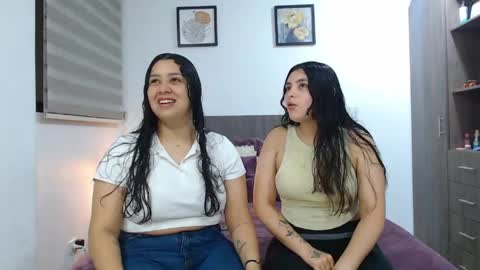 Snapshot of jazmin_dharius chatting on May 2026 05:15:02 AM Jazmin and Scarlett online show from May 2026 05:15:02 AM
