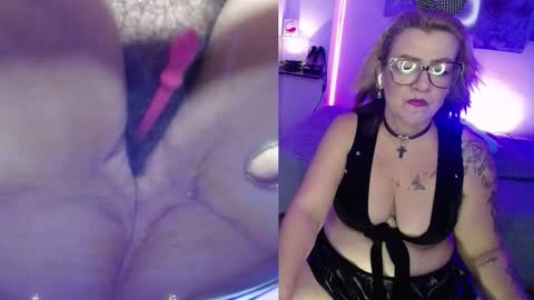 jazmin online show from September 2025 12:43:01 AM