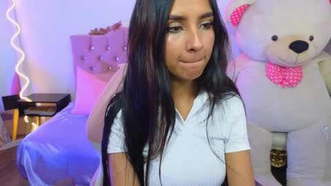 Snapshot of jazmin_tay chatting on January 2025 07:18:01 PM Jazmin online show from January 2025 07:18:01 PM