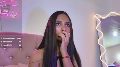 Snapshot of jazmin_tay chatting on February 2025 01:23:02 AM Jazmin online show from February 2025 01:23:02 AM