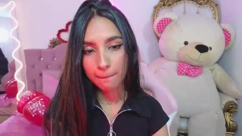 Snapshot of jazmin_tay chatting on February 2025 07:28:02 PM Jazmin online show from February 2025 07:28:02 PM