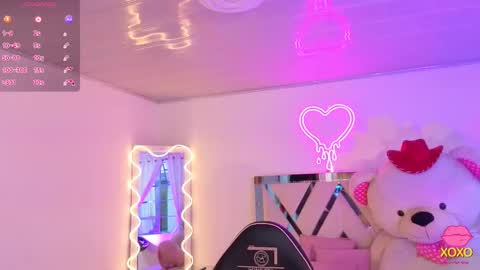 Snapshot of jazmin_tay chatting on October 2025 11:39:01 AM Jazmin online show from October 2025 11:39:01 AM